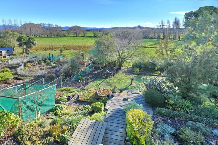 1690 Cust Road Cust_14