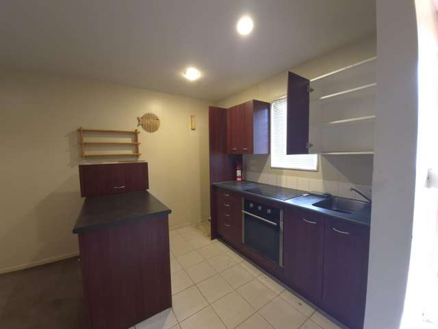 12/85 Portage Road New Lynn_3