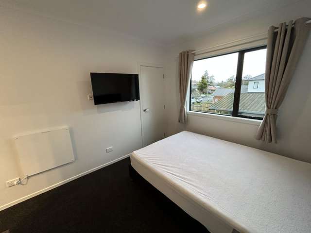 1B/23 Hibiscus Avenue Hamilton Lake_3