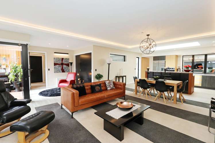 411 North Road Waikiwi_12