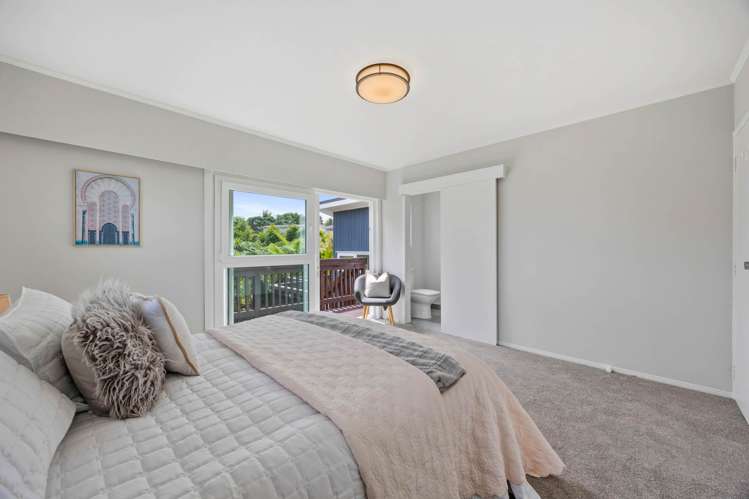 26 Pickwick Parade Mellons Bay_14