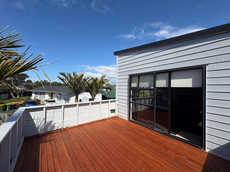 16 Sorrel Crescent Bucklands Beach_24