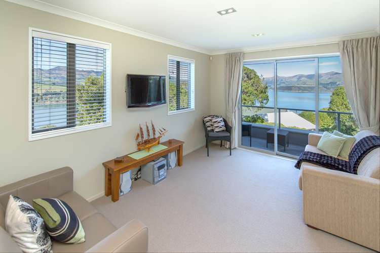 20 Ngaio Grove Robinsons Bay_18