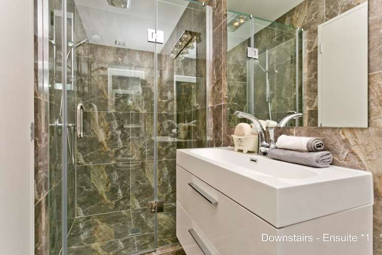 20 Pluto Place Beach Haven_16