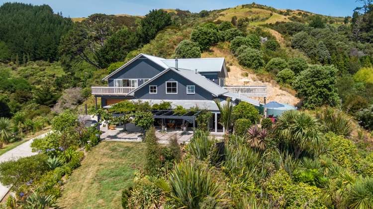 858d Thames Coast Sh25 Road Te Mata_24
