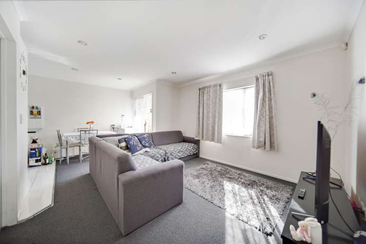 33a Graeme Avenue Mangere East_14