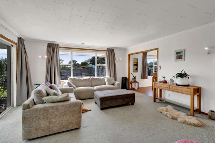 44 Wairau Road Oakura_6