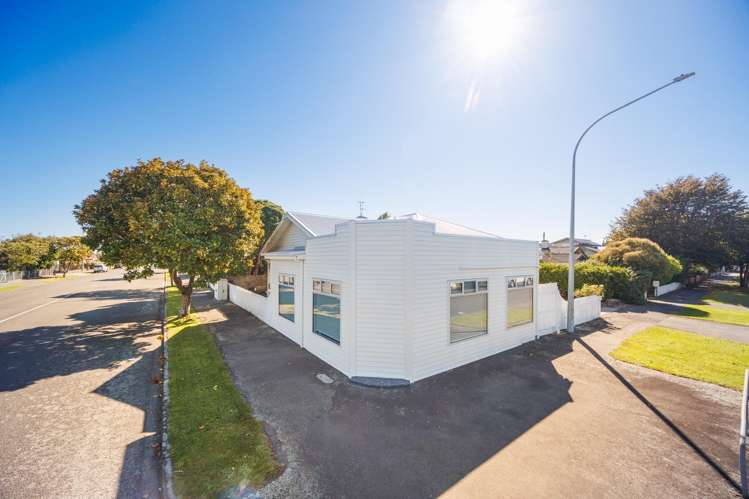 3 Saint Johns Avenue Palmerston North Central_25