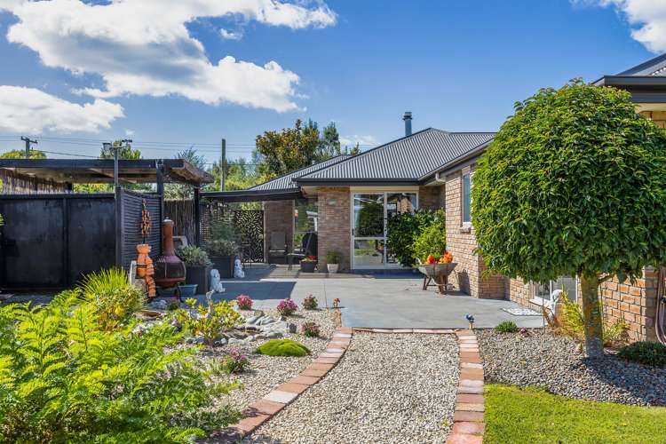 13 Pembertons Road Sefton_12