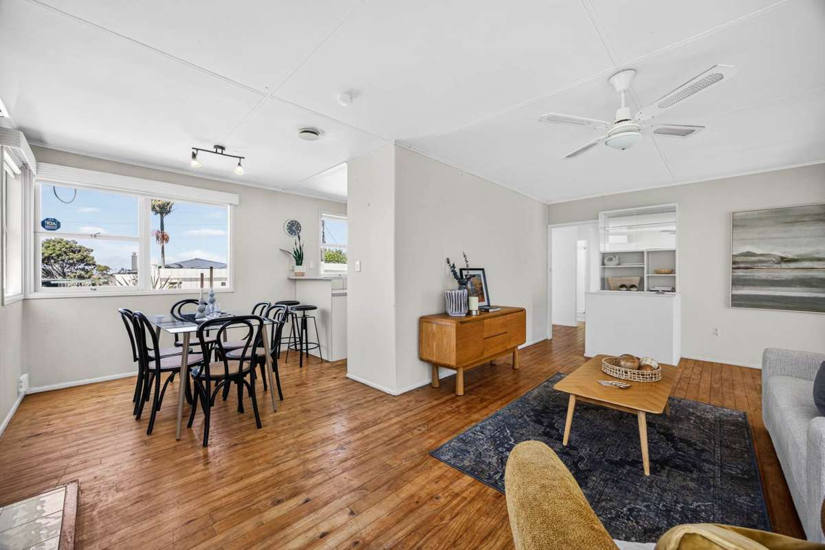 105 Sunrise Avenue_1