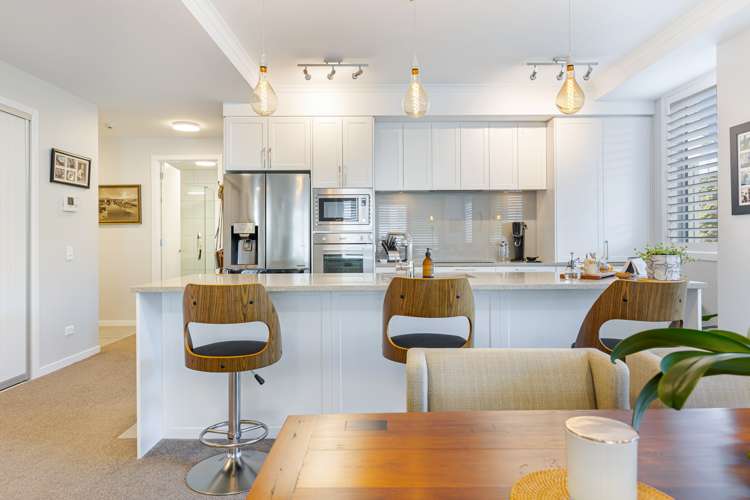 142 Eaves Bush Parade Orewa_5