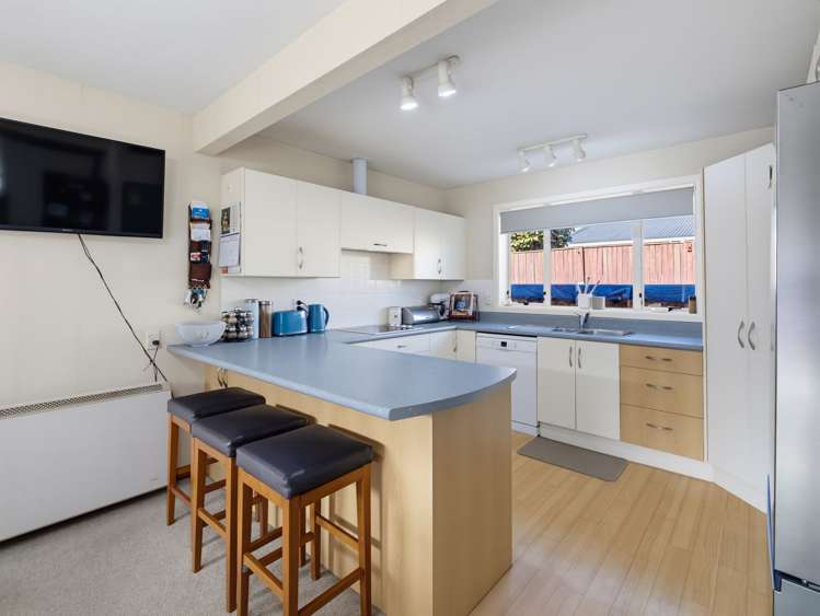 332 Memorial Avenue Burnside_9