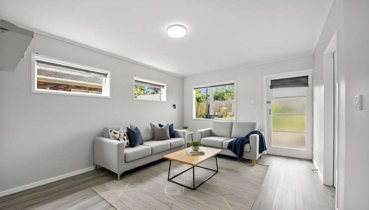 17 Waterlea Avenue Mangere Bridge_7