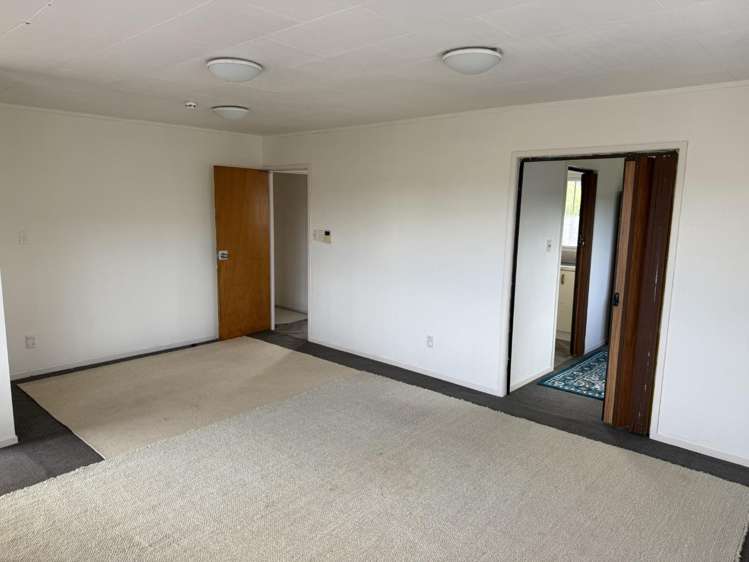 190 Universal Drive Henderson_1