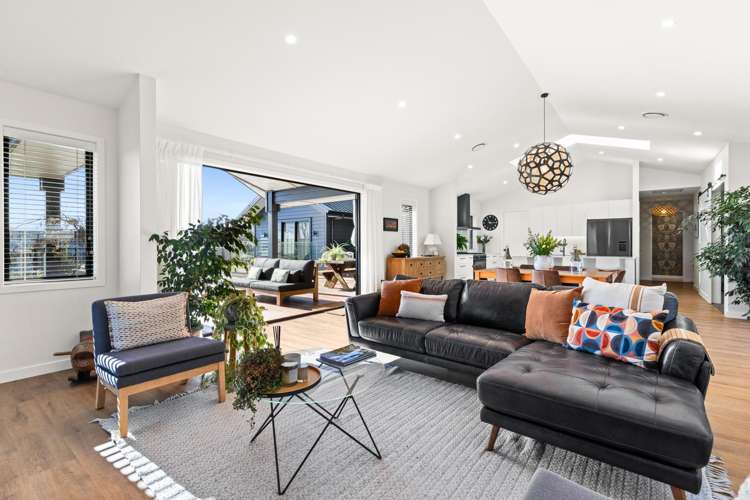 68 Breadalbane Avenue Havelock North_9