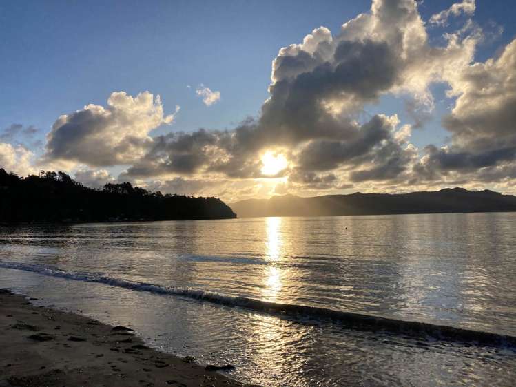 1 Gap Road Awhitu_16