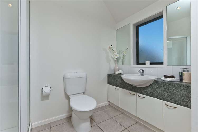 13/52 Taharoto Road Takapuna_8