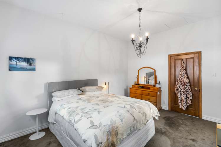 14 Young Street Somerfield_11