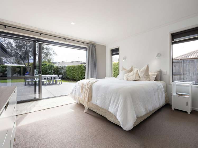 28 Somerton Drive Huntington_15