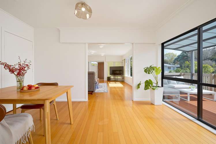 46 Lowtherhurst Road Massey_9