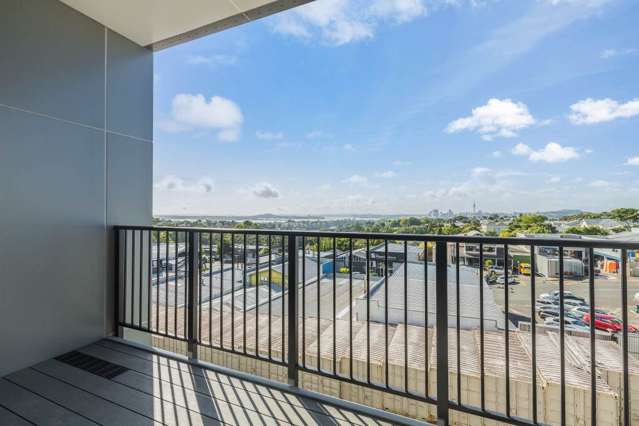 41/241 Hinemoa Street Birkenhead_1