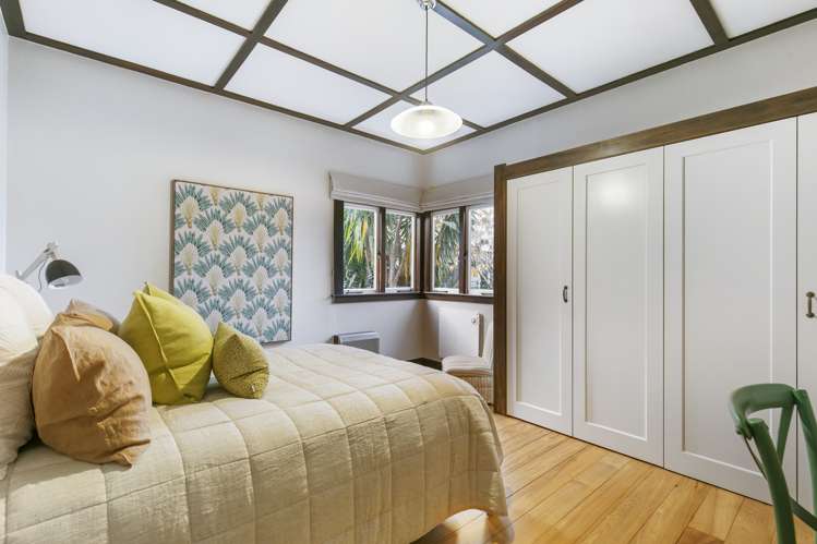 14 North Avenue Narrow Neck_12