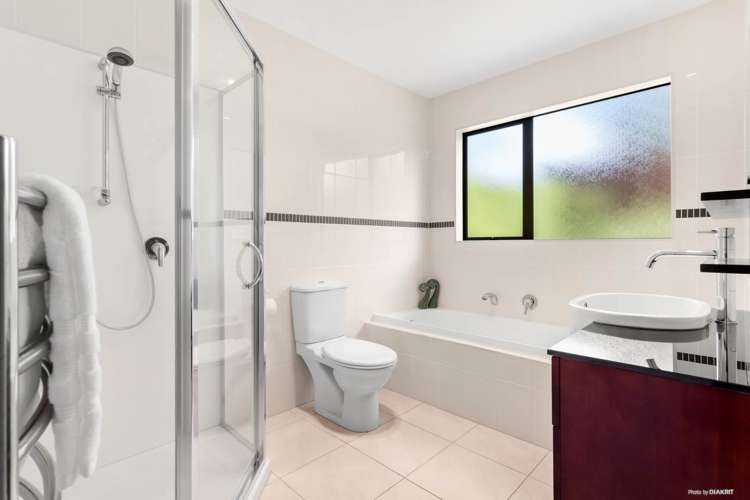 2a Bronwyn Place Torbay_14