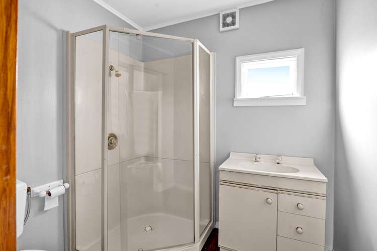 9 Caplen Street Hawera_12