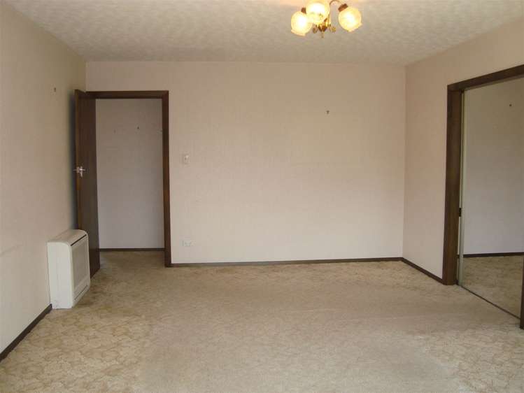 369/69a Yaldhurst Road Sockburn_5