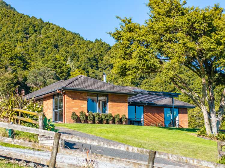 254a Crane Road Kauri_31