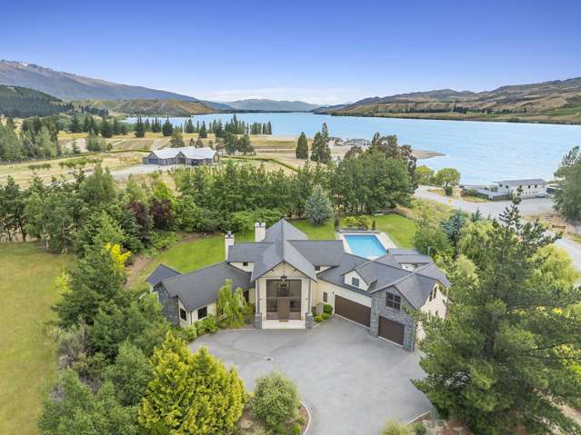 Motivated vendor, exceptional lakefront offering