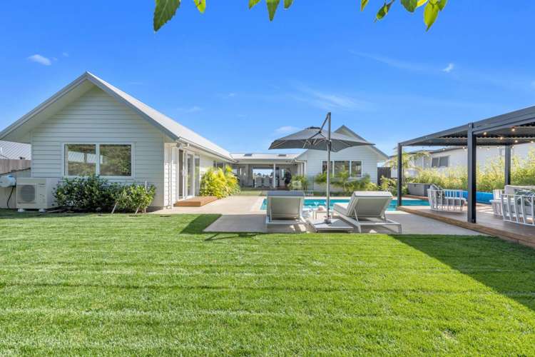 15 Angiangi Crescent Beachlands_10