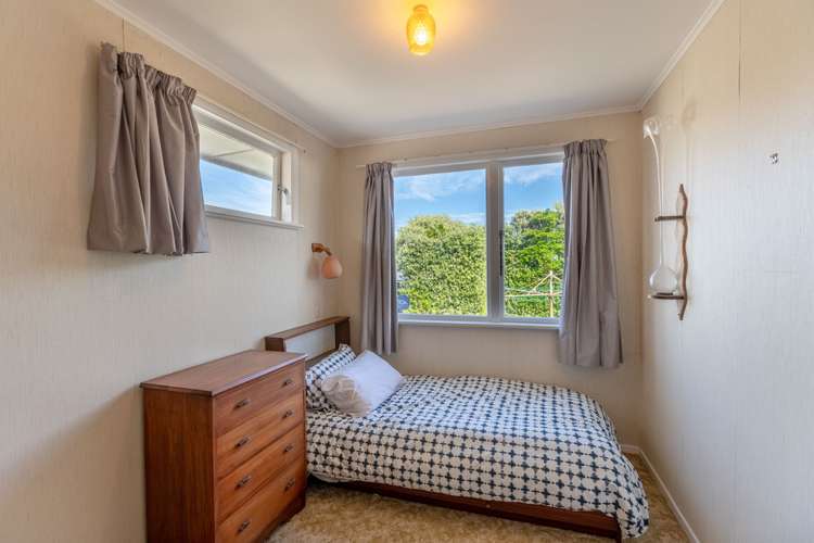 3 Terrace Road Titahi Bay_16