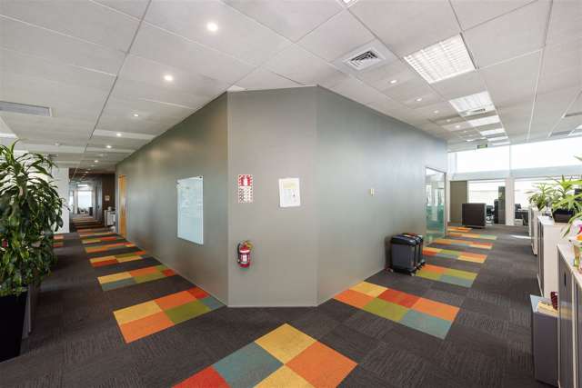 Level 4/8 Rockridge Avenue Penrose_1