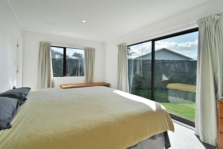 917 Collinge Road Mayfair_10