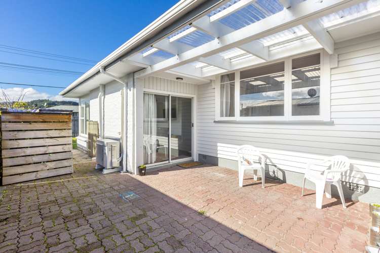 21 Totara Park Road Clouston Park_9
