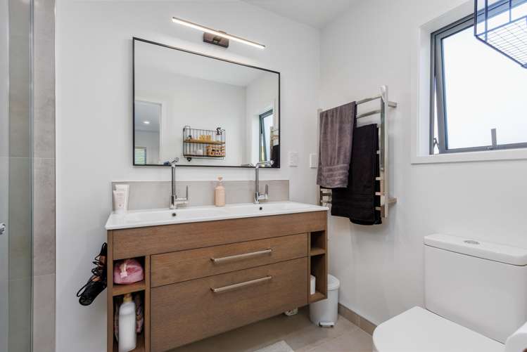 22 De Luen Avenue Tindalls Beach_22