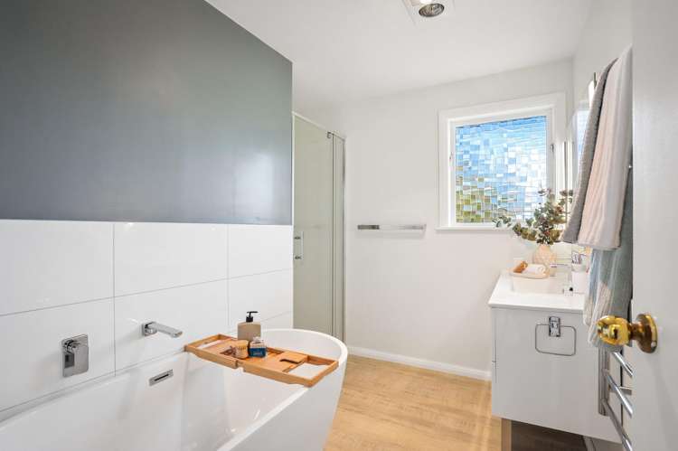 16 Roick Parade Glen Eden_13