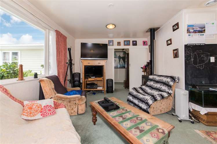 9 Coletta Lane Te Atatu South_11