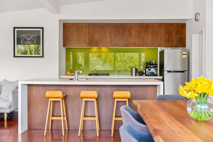 31 Lone Kauri Road Karekare_9