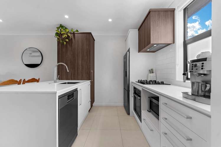 16 Whimbrel Road Flat Bush_1