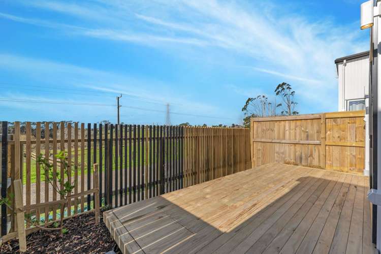 38 Paretao Street Massey_25