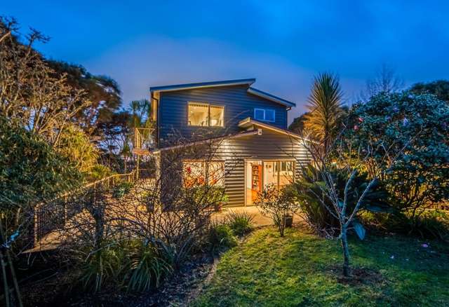 23b West Lynn Road Titirangi_1