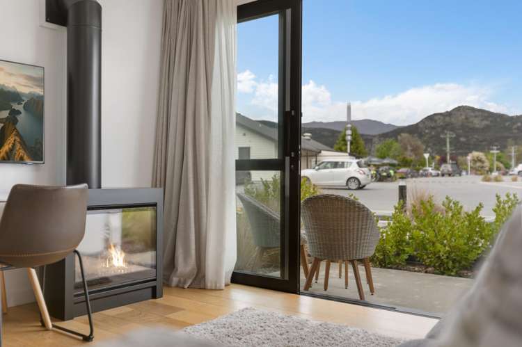 17C Kidds Way Albert Town_5