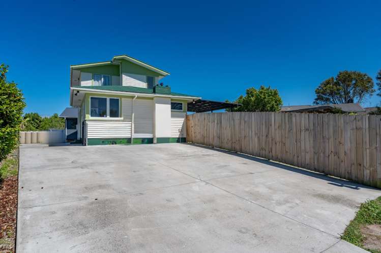 29 & 29A Deanwell Avenue_0