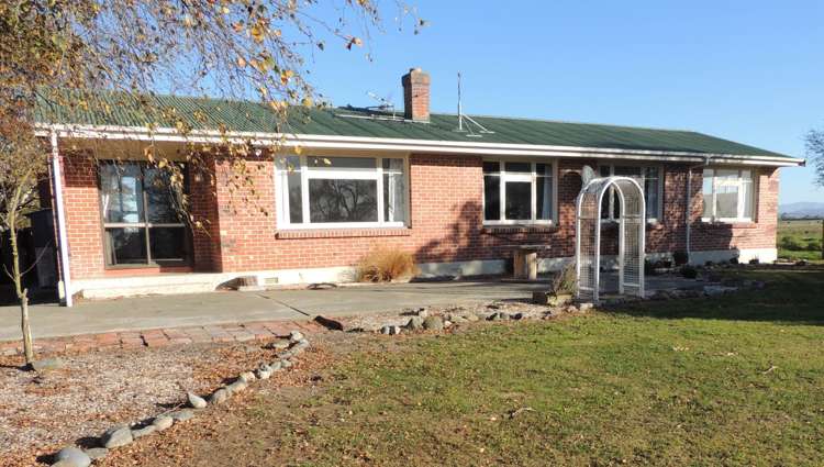 558 Seadown Road Seadown_16