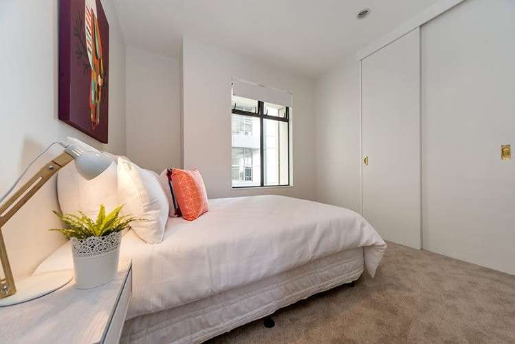 8a/50 Eden Crescent Auckland Central_13