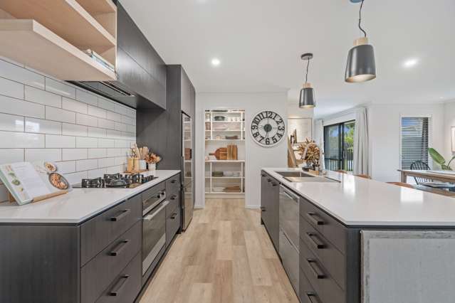 67 Mackesy Road Parahaki_1