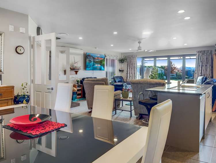 8 Rhoboro Road Twizel_9