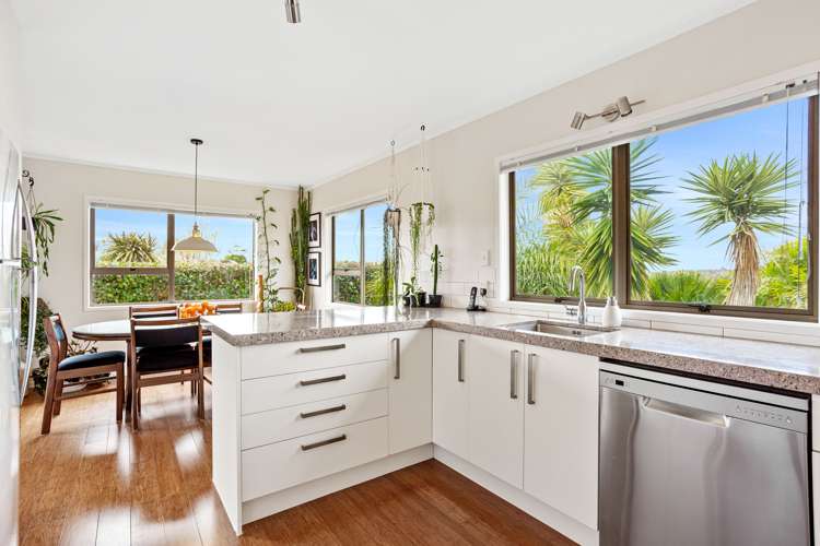 10 Shetland Street Glen Eden_11